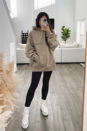 Oversized Hoodie Outfits